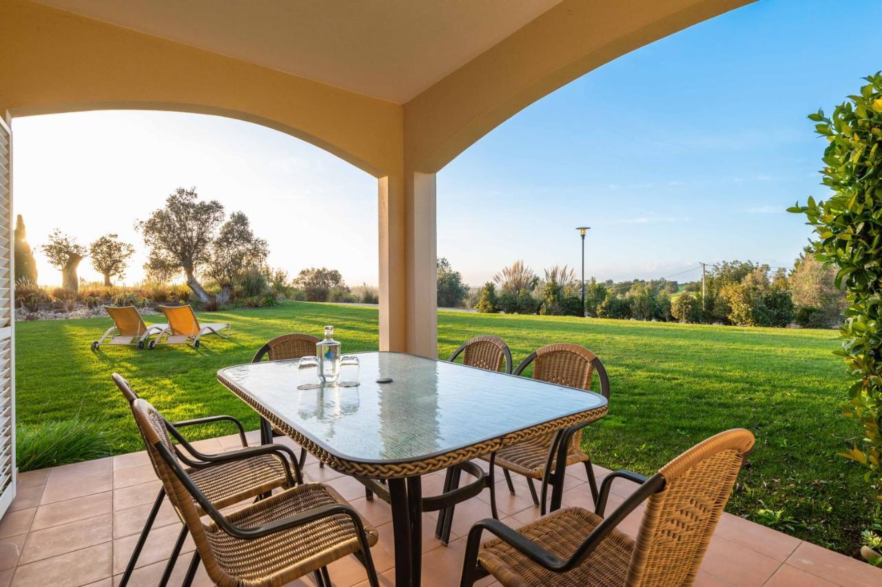 Vale D'Oliveiras Quinta Resort & Spa Carvoeiro  Exterior foto A patio in California