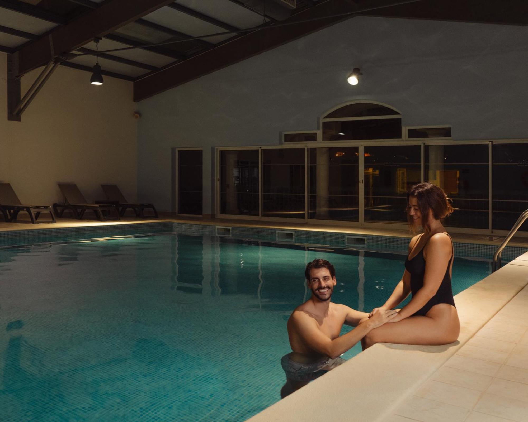 Vale D'Oliveiras Quinta Resort & Spa Carvoeiro  Exterior foto The swimming pool at the hotel